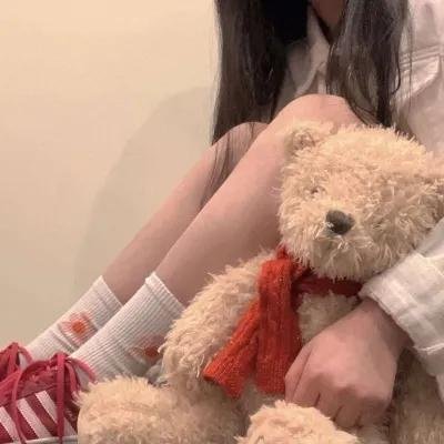 真实露在狼群